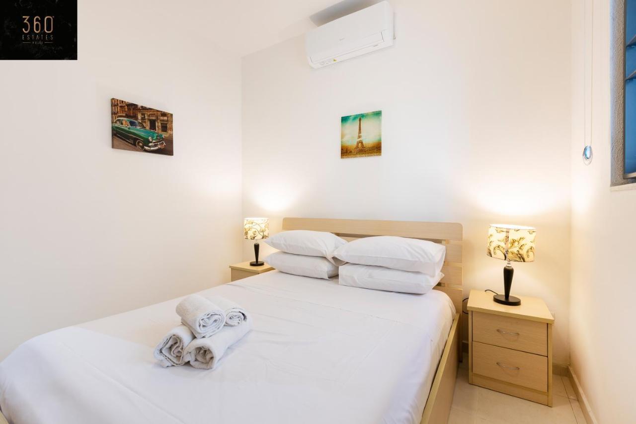 Centre Paceville Apt With Terrace, Bbq & Wifi By 360 Estates Saint Julian's Luaran gambar